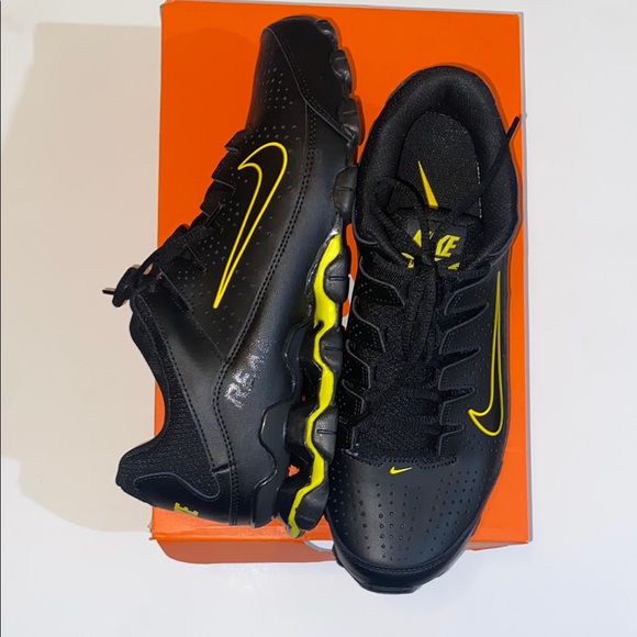 Nike Reax 8 TR Athletic Training Shoes Black  NEW Size 9.5 - Picture 9 of 10